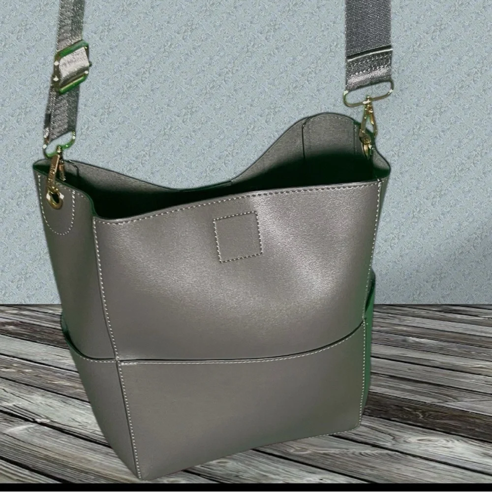 Mersi Vegan Leather Demi Bucket Bag With Detachable Straps Gray